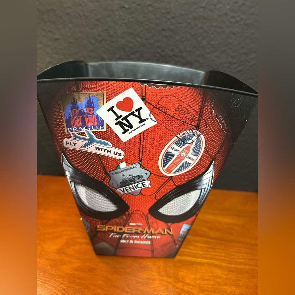 Spider-Man Far from Home Collectible‎ Movie popcorn bucket 2019